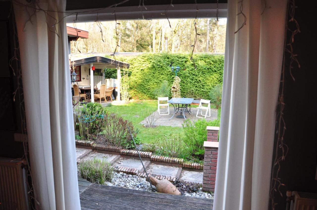 Villa Sfeervol, Ruim En Luxe Chalet In Bosrijke Omgeving à Diessen Extérieur photo
