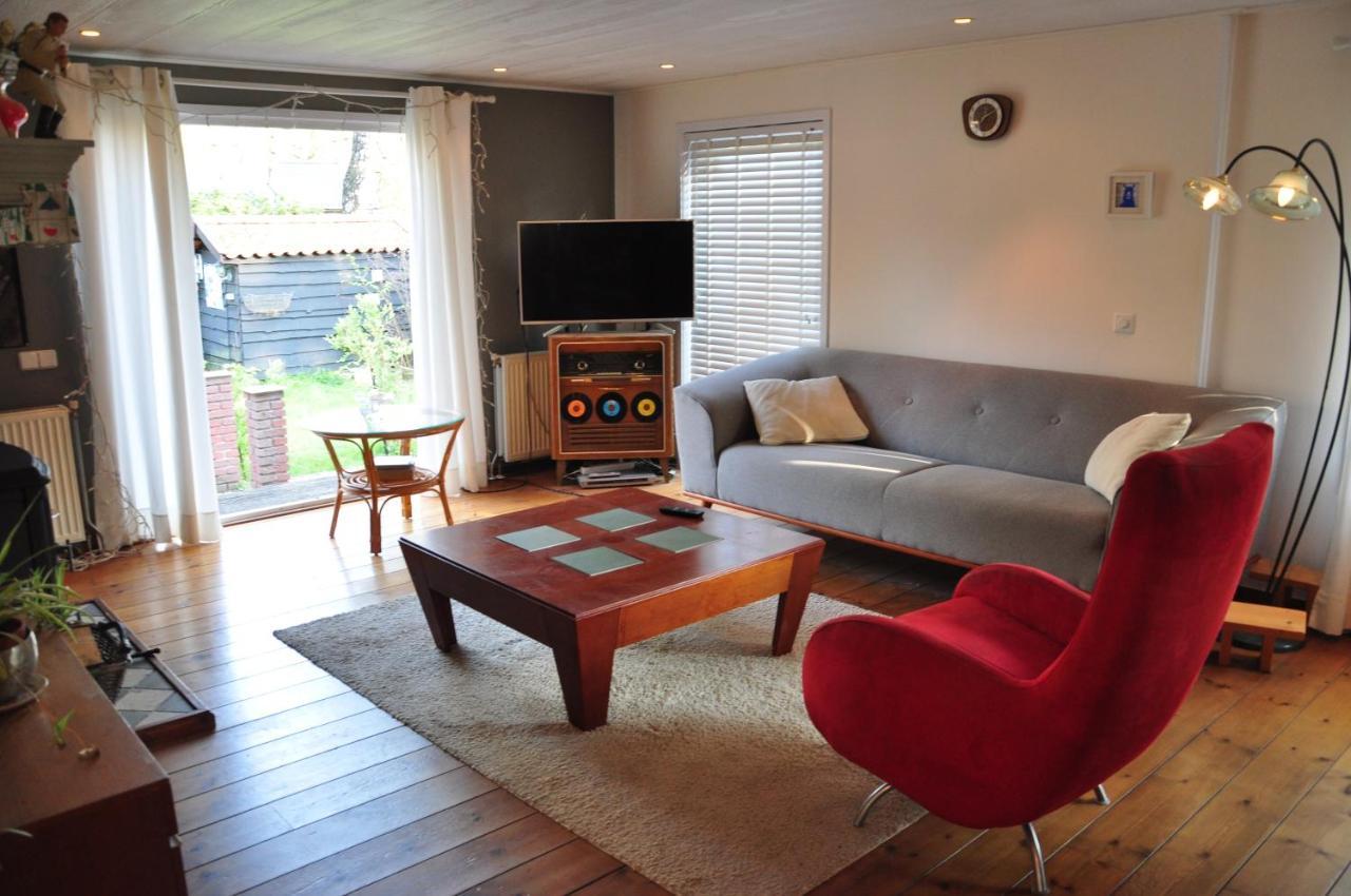Villa Sfeervol, Ruim En Luxe Chalet In Bosrijke Omgeving à Diessen Extérieur photo